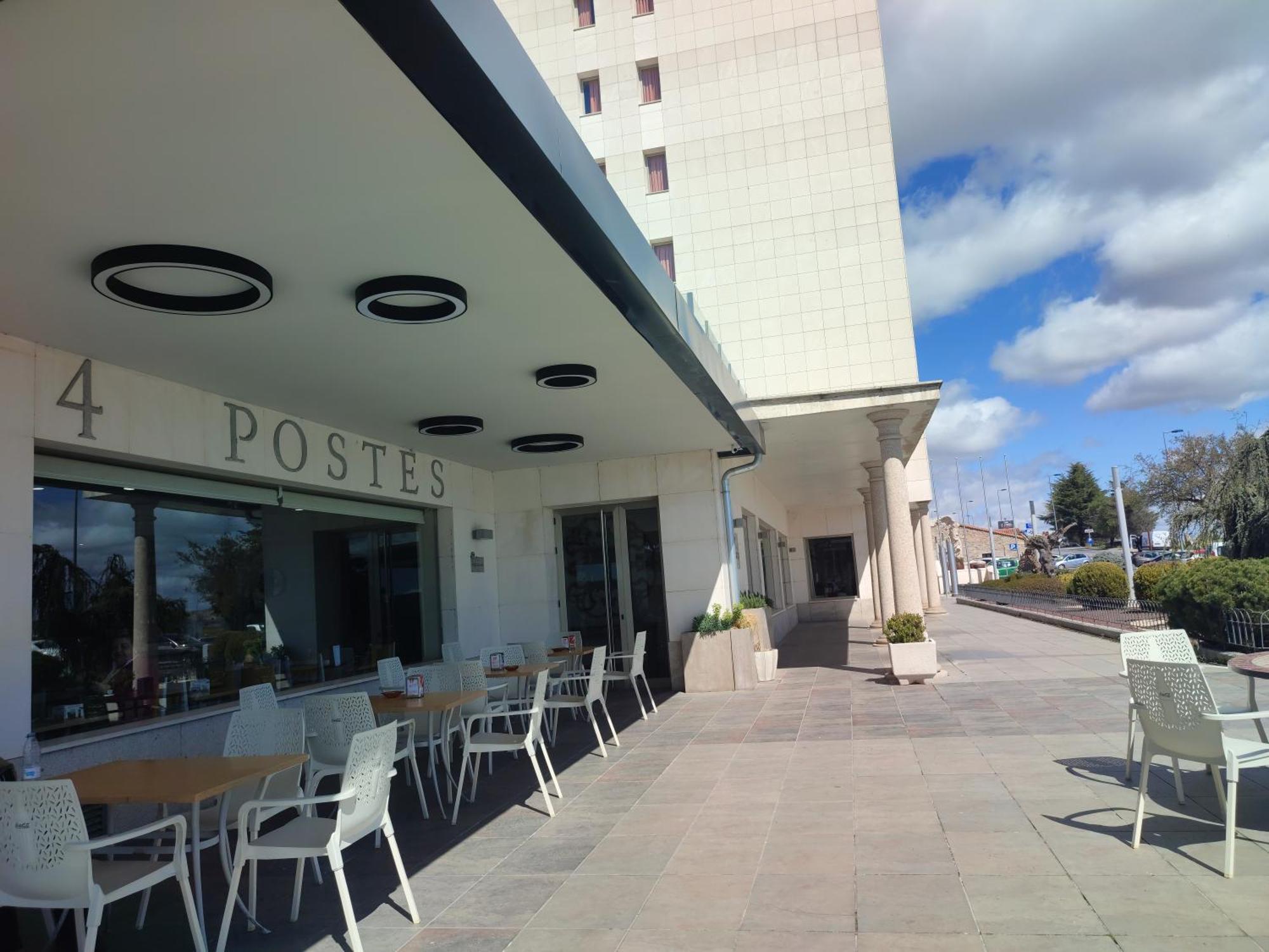 Hotel Sercotel Cuatro Postes Ávila Buitenkant foto