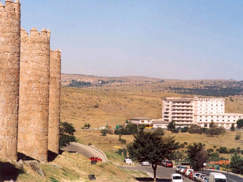 Hotel Sercotel Cuatro Postes Ávila Buitenkant foto